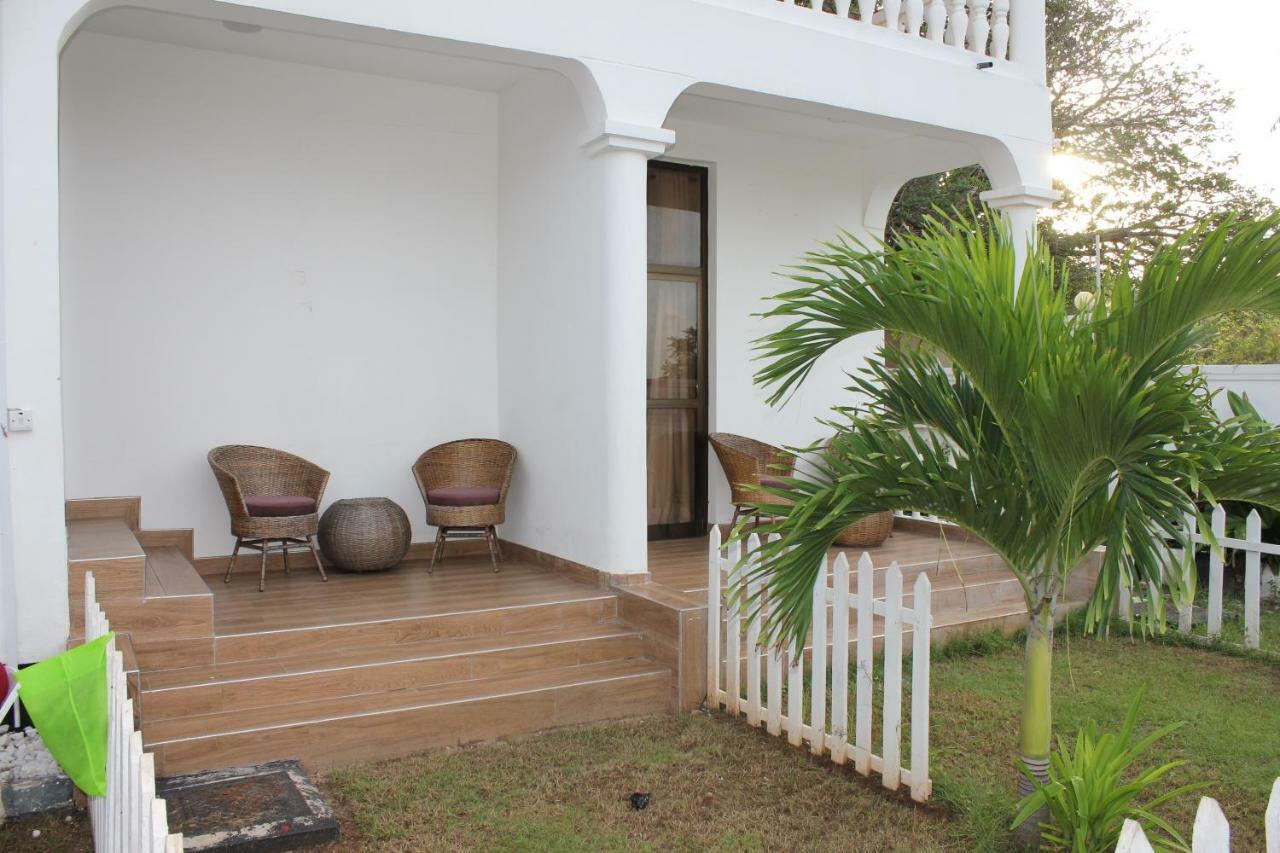 Villa Dahl Beach Resort Νταρ ες Σαλάμ Εξωτερικό φωτογραφία